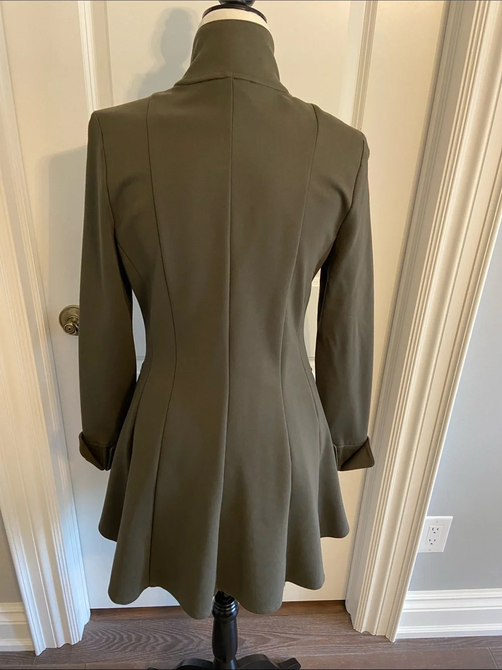 Joseph Ribkoff Olive Green Military-Style Jacket/Coat with Gold Buttons. Sz US6. - Picture 6 of 13